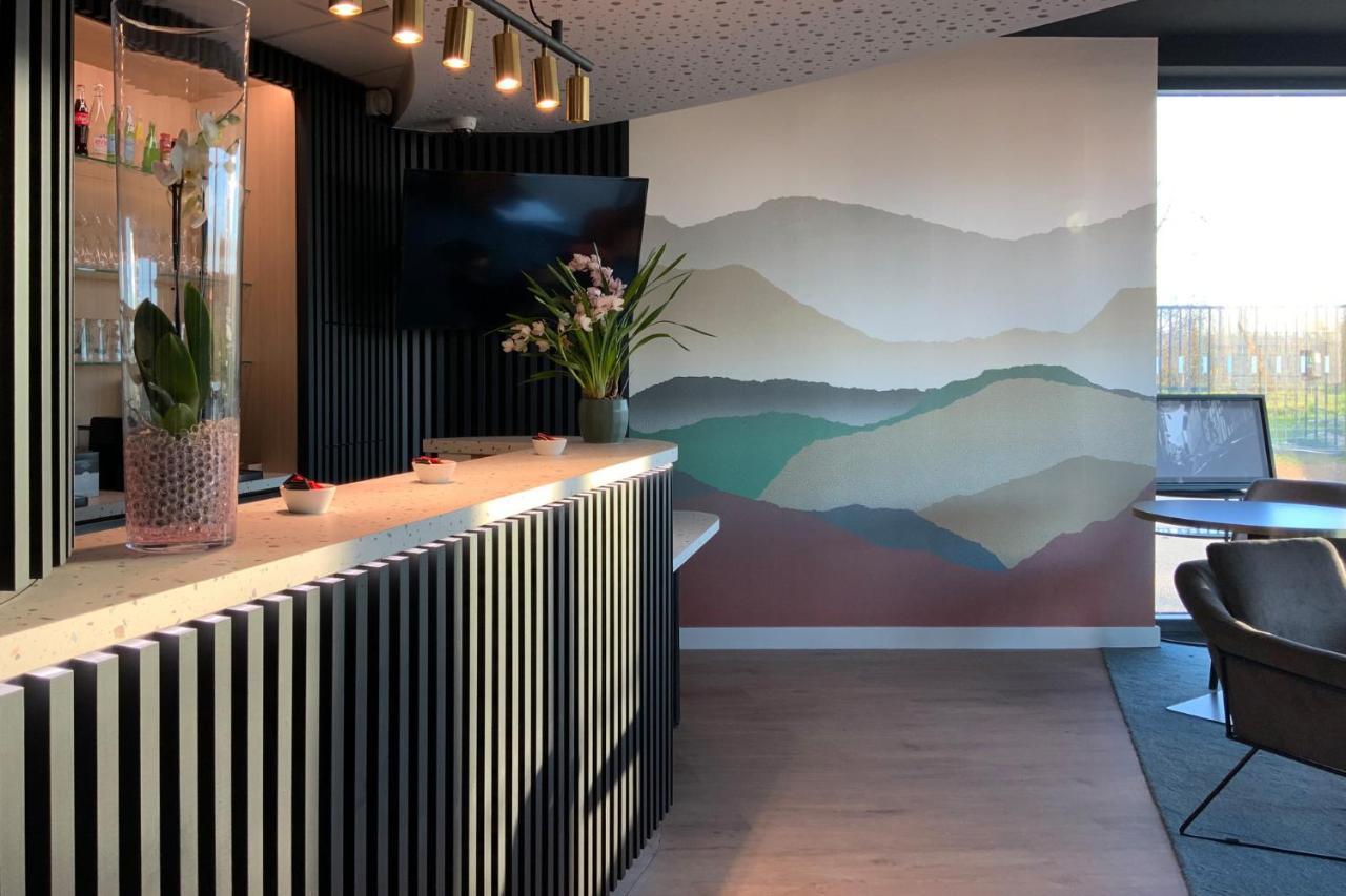 Hotel Akena Troyes - La Chapelle St-Luc Les Noes-pres-Troyes Eksteriør billede